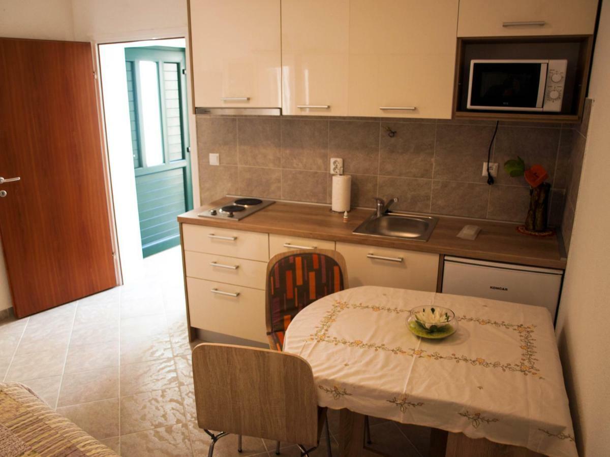House Nataniel In Omis Near Sea Διαμέρισμα Εξωτερικό φωτογραφία