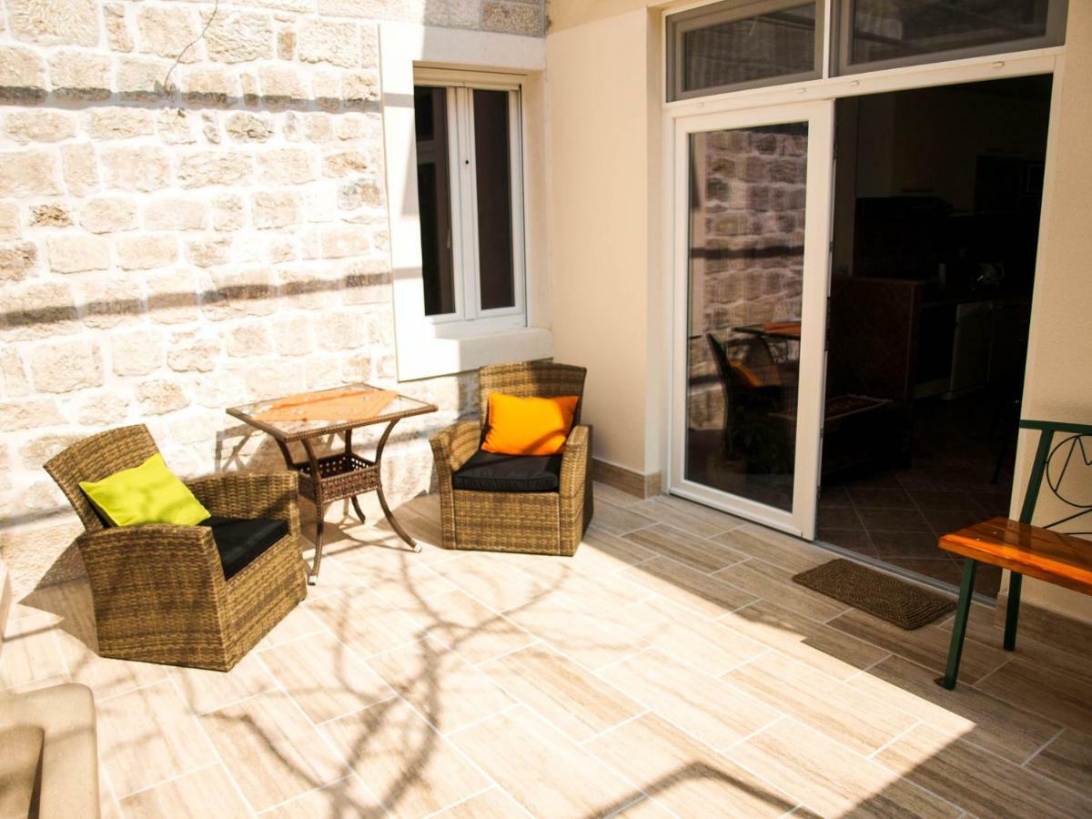 House Nataniel In Omis Near Sea Διαμέρισμα Εξωτερικό φωτογραφία