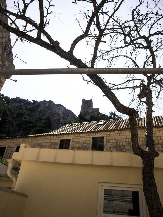 House Nataniel In Omis Near Sea Διαμέρισμα Εξωτερικό φωτογραφία